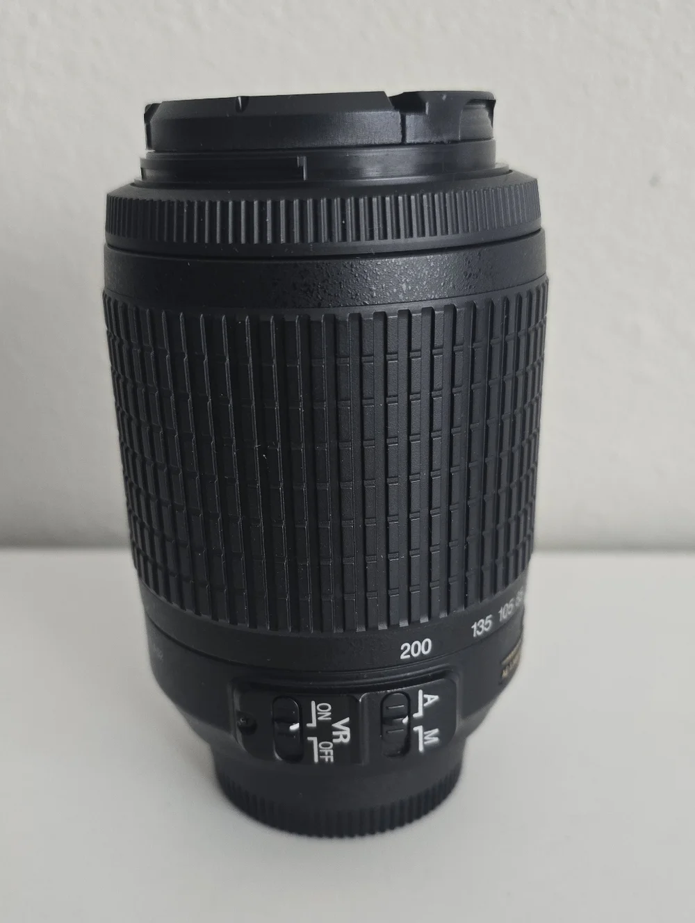 NIKON NIKKOR Lens 55-200mm - Picture 2 of 5